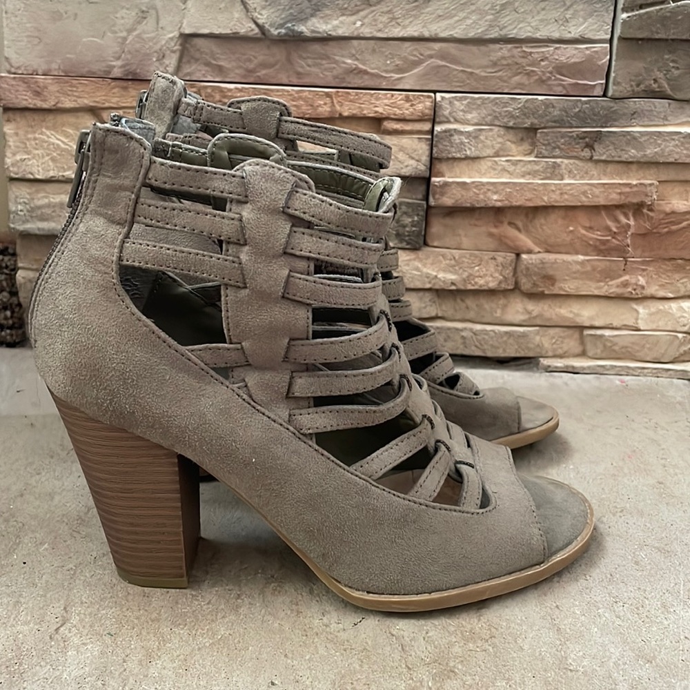 Guess booties